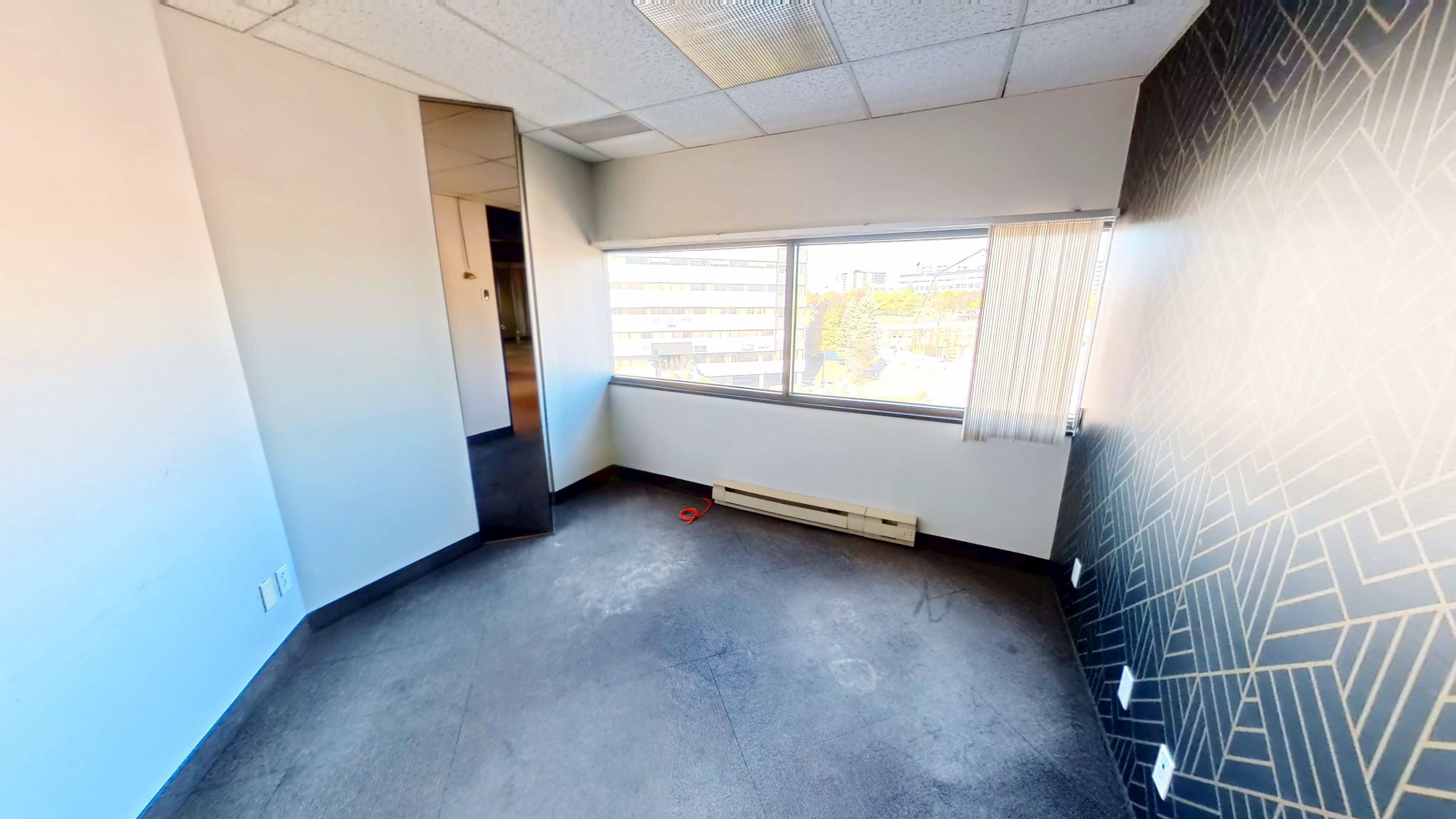 Bureau 210 - 2960 Boulevard Laurier