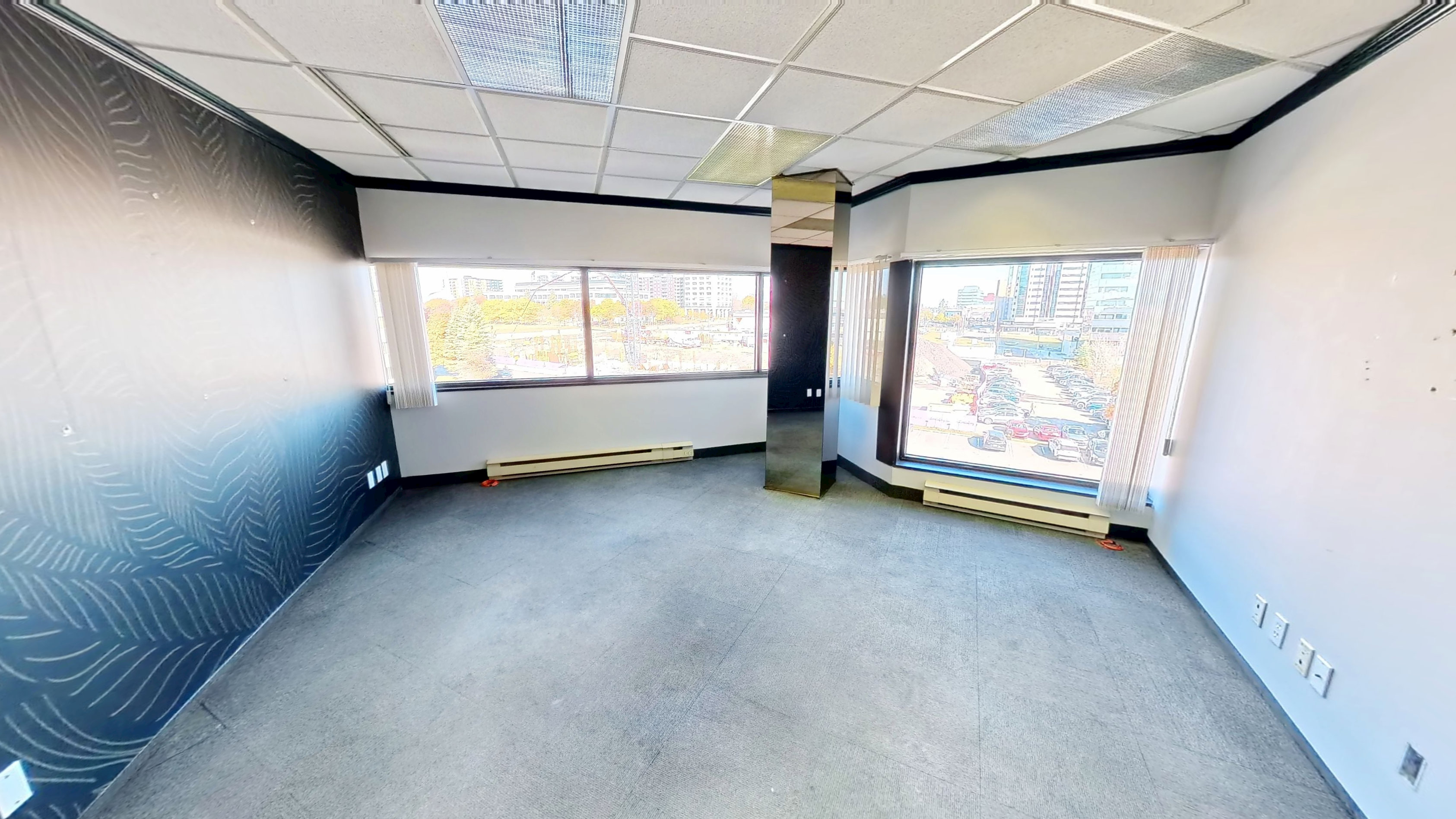 Bureau 210 - 2960 Boulevard Laurier