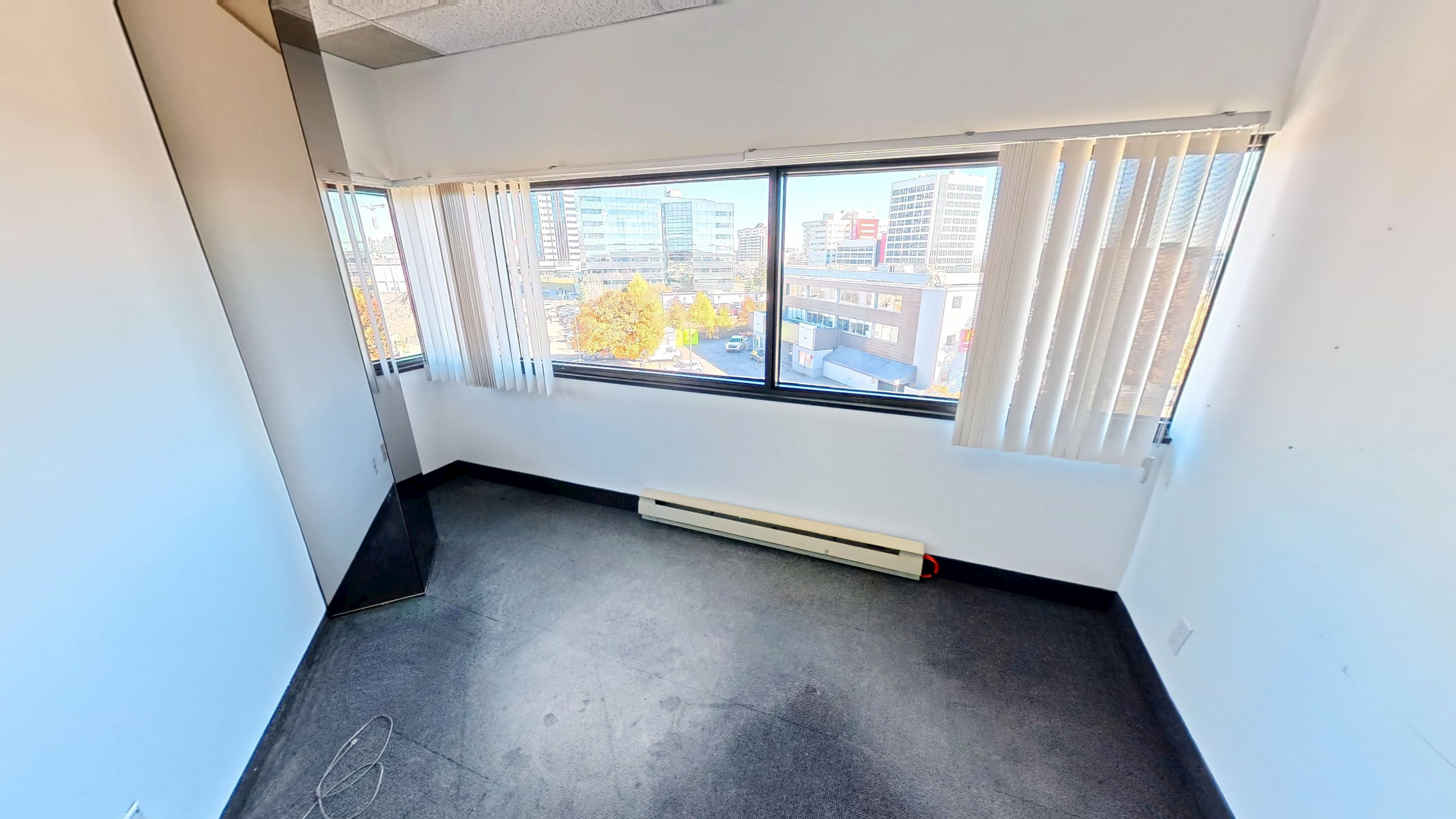 Bureau 210 - 2960 Boulevard Laurier