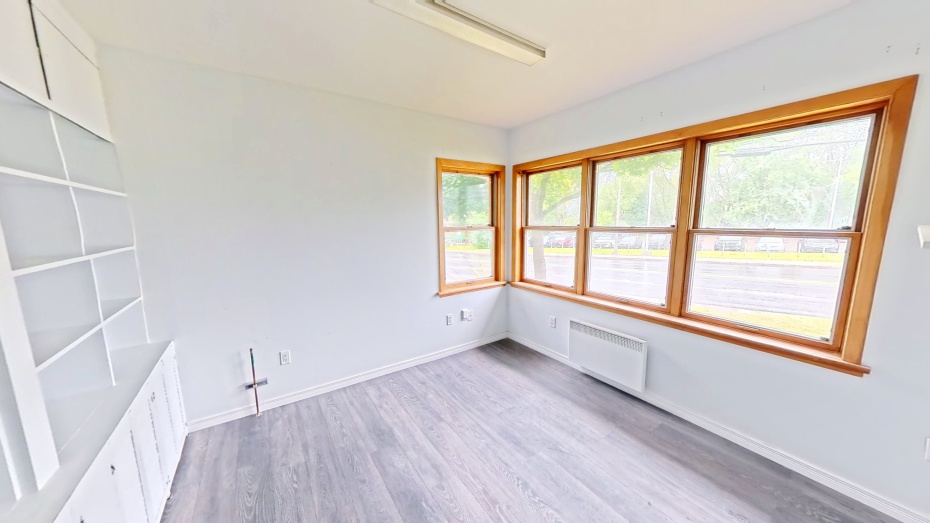 7780 Boulevard Henri-Bourassa, Charlesbourg, Québec,Commercial,Locaux à Louer,Henri-Bourassa,2,2042