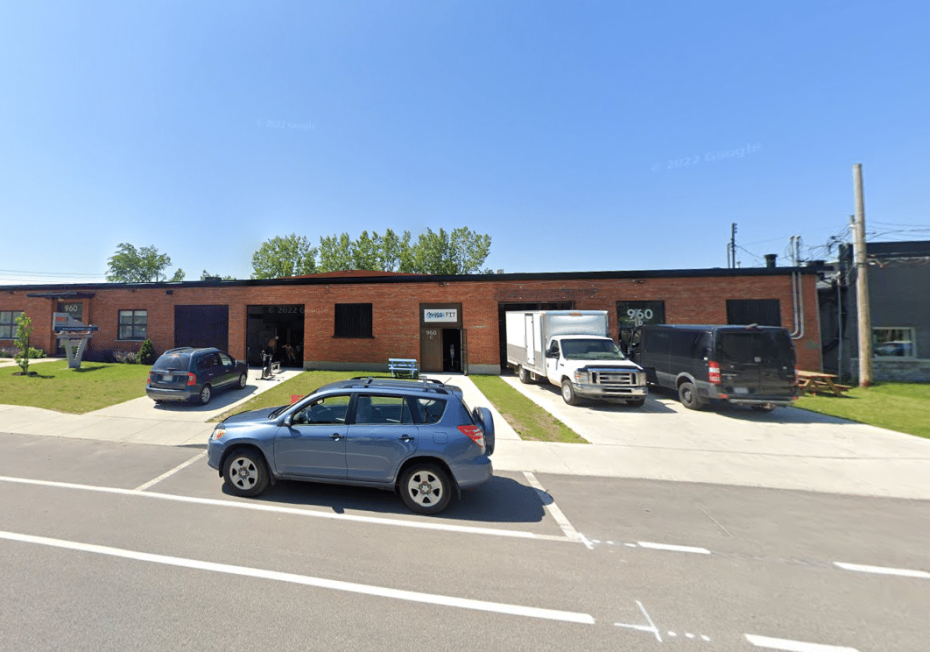 Local industriel à louer