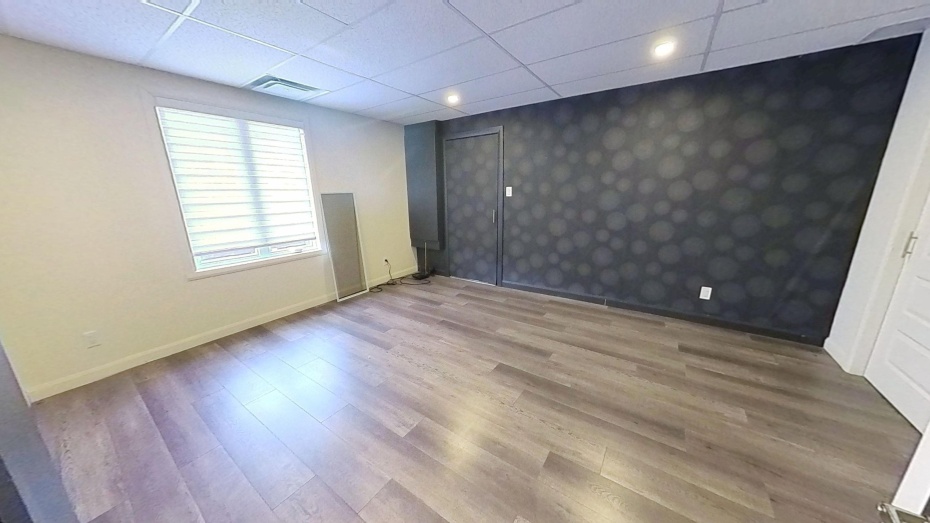 4715 rue de la Promenades des soeurs, Cap-Rouge, Québec,Bureau,Locaux à Louer,de la Promenades des soeurs,1,2074