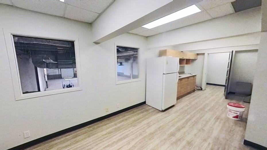 2435 avenue Watt, Sainte-Foy, Québec,Industriel,Locaux à Louer,Watt,1,2110
