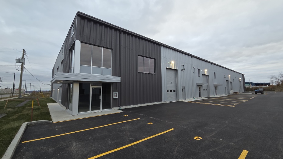 675 rue Margaret-Fraser, Beauport, Québec,Industriel,Locaux à Louer,Complexe Fraser,Margaret-Fraser,1,2116