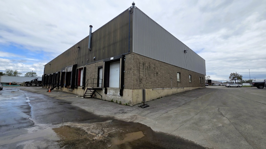 Local industriel à louer
