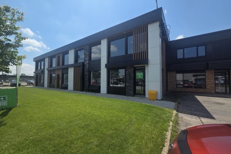1017 Avenue Godin, Les Rivières, Québec, ,Bureau,Locaux à Louer,Godin,1,2148