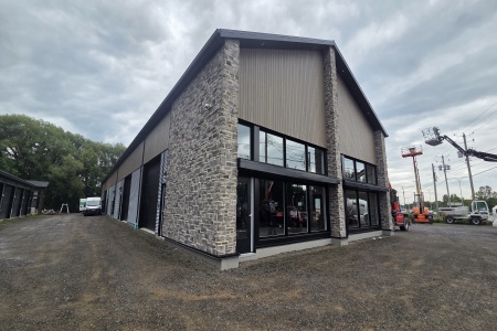 7264 Boulevard Saine-Anne, Beaupré, 0 , 0 ,0,Industriel,Locaux à Louer,Saine-Anne,1,2163
