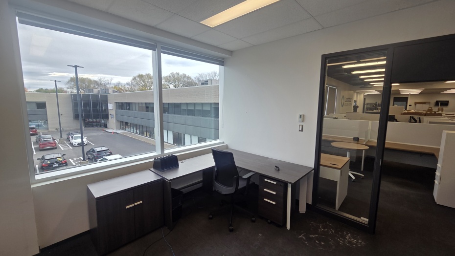 4535 boulevard Wilfrid-Hamel, Les Rivières, Québec,Bureau,Locaux à Louer,Wilfrid-Hamel,1,2210