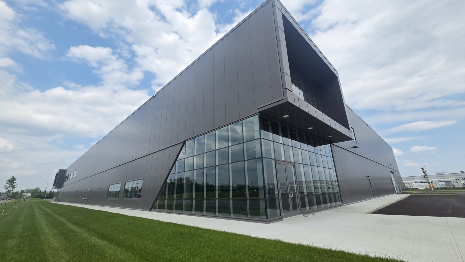 8100 boulevard Armand-Viau, Les Rivières, Québec,Industriel,Info-Locaux,Armand-Viau,2247