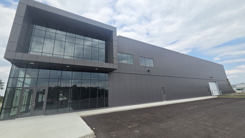 8100 boulevard Armand-Viau, Les Rivières, Québec,Industriel,Info-Locaux,Armand-Viau,2247