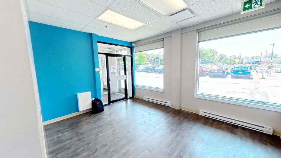 2750 Chemin Sainte-Foy, Sainte-Foy, Québec,Commercial,Mandat Web,Plaza Laval,Sainte-Foy,1,2268