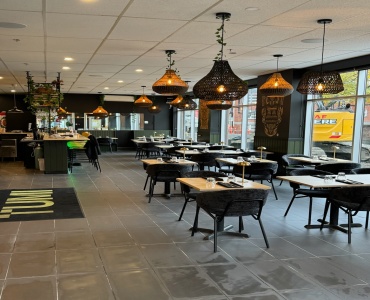 95 rue Saint-Vallier Ouest Rue Saint-Vallier Ouest, La Cité, Québec,Commercial,Locaux à Louer,Saint-Vallier Ouest,2,2292