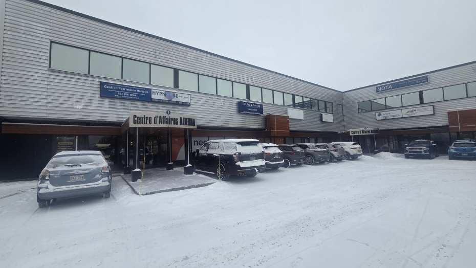 4600 Boulevard Henri-Bourassa, Charlesbourg, Québec,Bureau,À Sous-Louer,Henri-Bourassa,1,2321