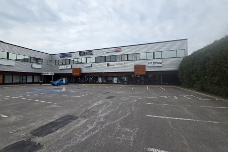 4600 Boulevard Henri-Bourassa, Charlesbourg, Québec,Bureau,À Sous-Louer,Henri-Bourassa,1,2321