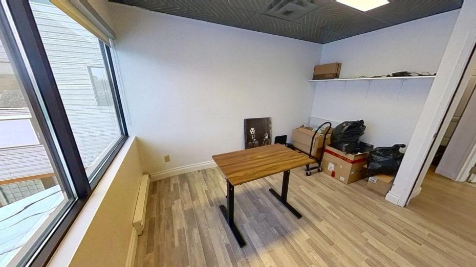 4600 Boulevard Henri-Bourassa, Charlesbourg, Québec,Bureau,À Sous-Louer,Henri-Bourassa,1,2321