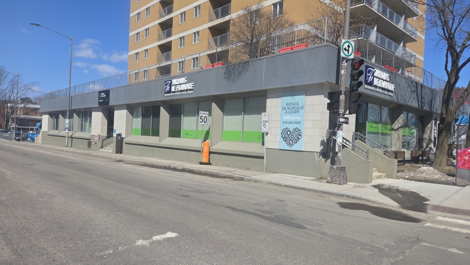 1460 1ere Avenue, Limoilou, Québec,Bureau,Locaux à Louer,Le Flandre,1ere Avenue,1,2328