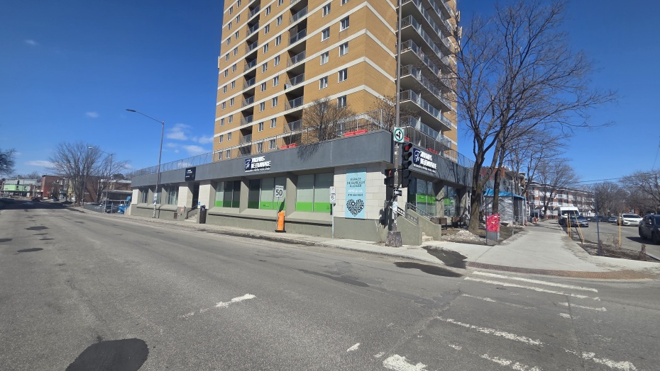 1460 1ere Avenue, Limoilou, Québec,Commercial,Locaux à Louer,Le Flandre,1ere Avenue,1,2329
