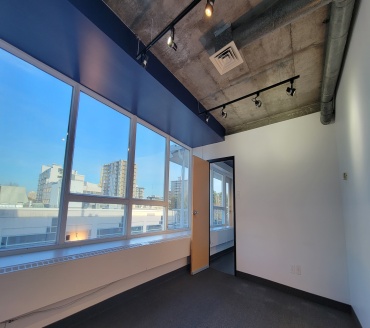 917 Avenue Monseigneur-Grandin, Sainte-Foy, Québec,Bureau,Locaux à Louer,Monseigneur-Grandin,1,2333