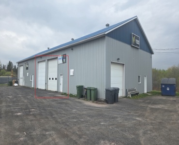 272 rue Laurier, Saint-Apollinaire,Industriel,Locaux à Louer,Laurier,1,2343