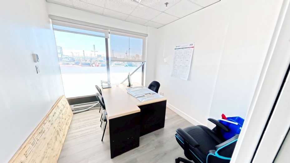 4715 avenue des Replats, Lebourgneuf, Québec,Commercial,À Sous-Louer,Replats,1,2347