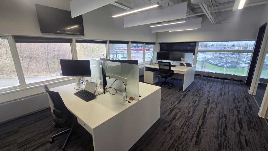 1995 Frank-Carrel, Sainte-Foy, Québec,Bureau,Locaux à Louer,Frank-Carrel,2,2348