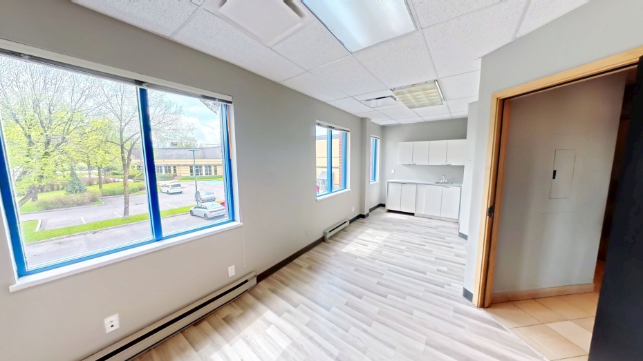 303 Pierre-Bertrand, Les Rivières, Québec,Bureau,Locaux à Louer,Pierre-Bertrand,1,2355