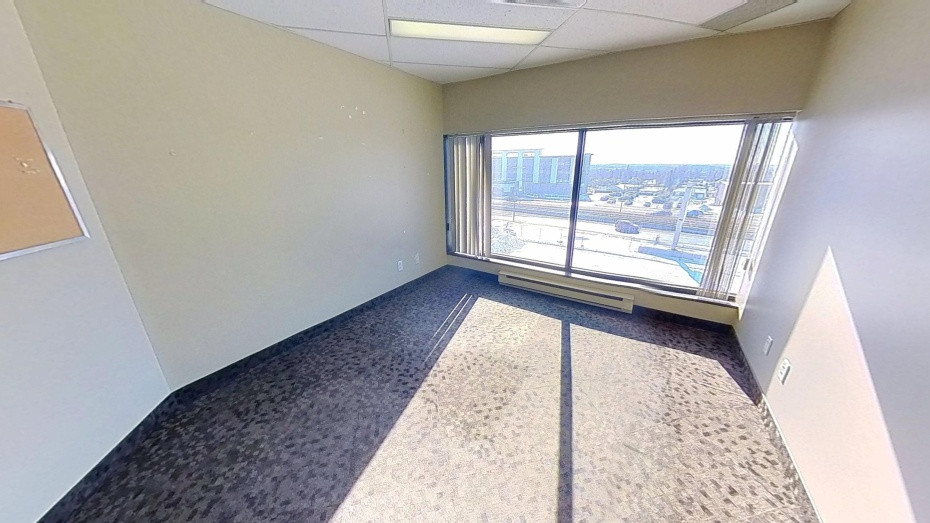 2960 boulevard Laurier, Sainte-Foy, Québec G1V4S1,Bureau,Mandat Web,IBERVILLE TROIS,Laurier,1,1456