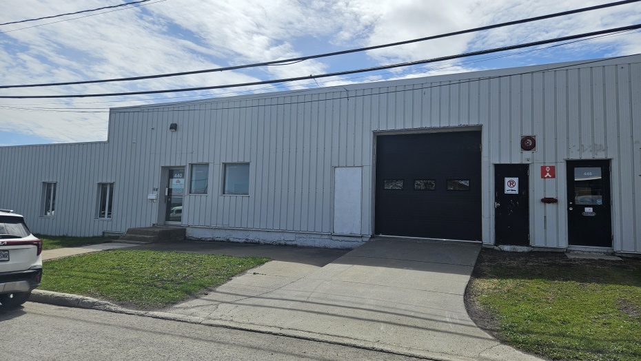 Local industriel à louer