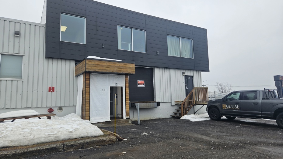 Local industriel à louer